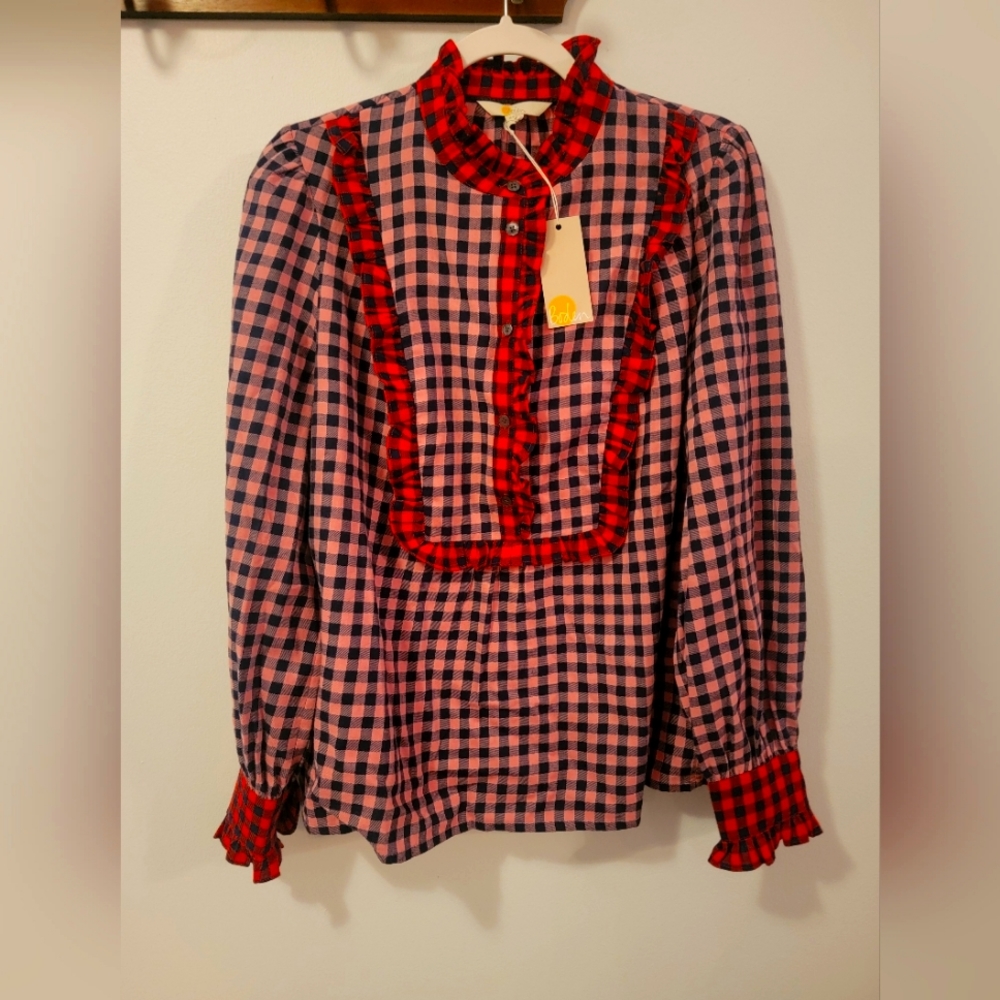 Boden top- perfect Valentine's Day top!